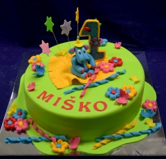 Hrošík na torte