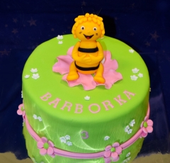 Torta s včielkou