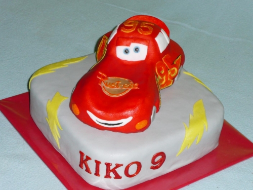 Torty pre chlapcov » Torta Detská torta auto McQueen pre Kuka