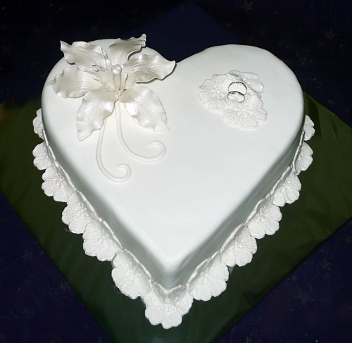 Svadobné torty » Torta Svadobná srdce