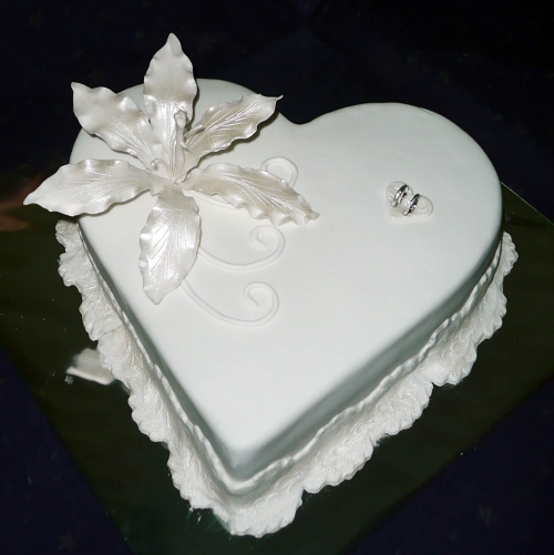 Svadobné torty » Torta Svadobné srdce
