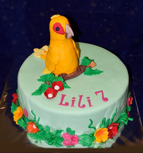 Torty pre dievčatá » Torta Papagáj arara
